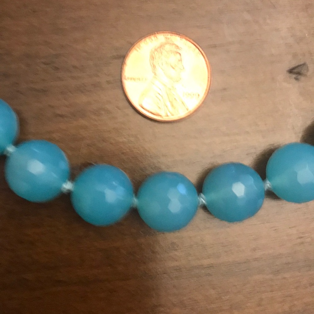 Blue Chalcedony necklace. 383 carats - Picture 4 of 7